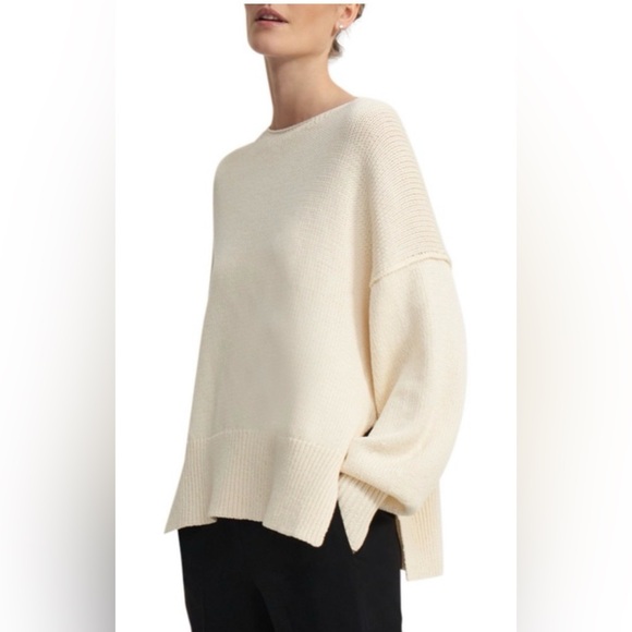 Theory Chunky Slit PO Sweater In Light Oat Size L